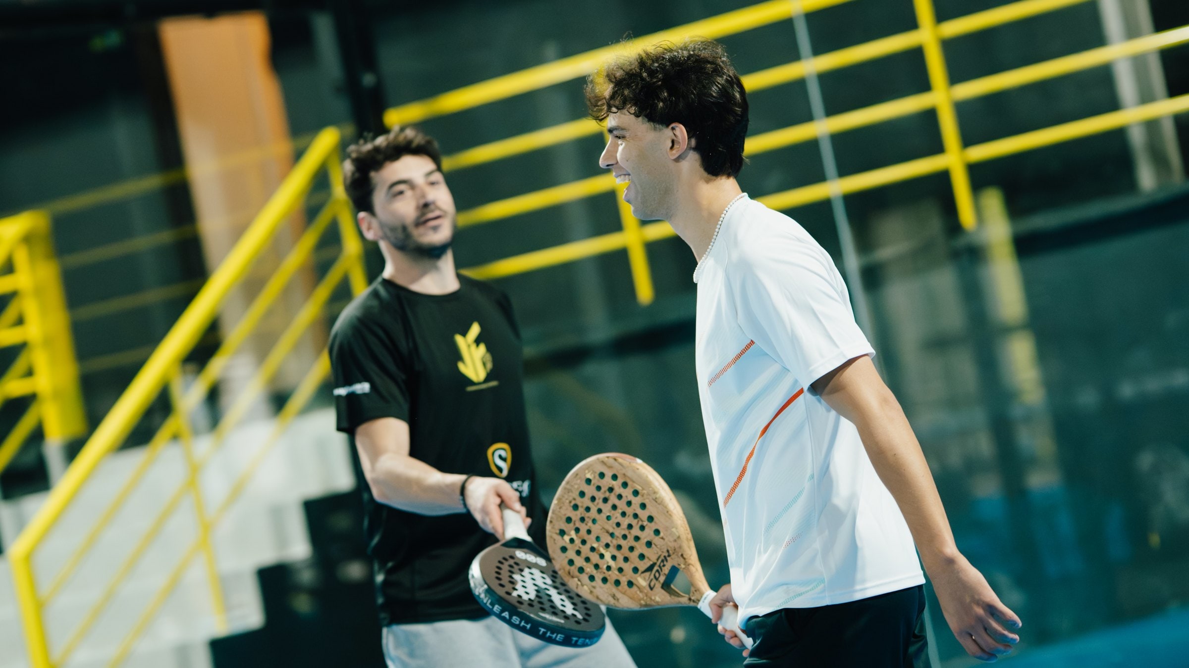 Treino de padel num dos campos cobertos do JF79